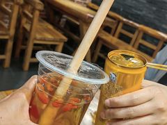 -万记麻辣烫国展总店