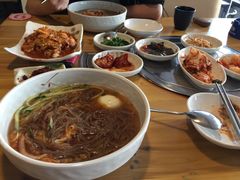 -故乡家韩国料理(丹东街店)