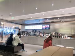 -喜茶(杭州滨江宝龙店)