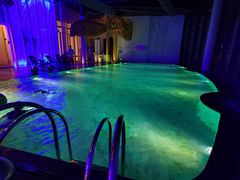 -上海滴水湖皇冠假日酒店