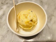芒果百香果冰淇淋-哈根达斯(卓展店)