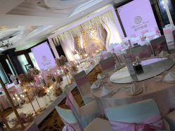 -花轿喜屋婚礼策划