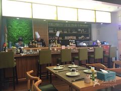 大堂-月见·烧鸟酒场居酒屋(农科路店)