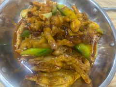 -江城燕子大排档(江汉路步行街店)