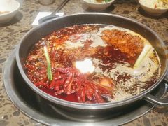 -椒香城门口老火锅(长寿路店)
