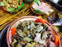 -阿婆情腊排骨火锅(金虹路店)