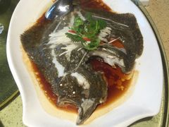 -铜锣湾·有麝自然香(重庆新天地店)