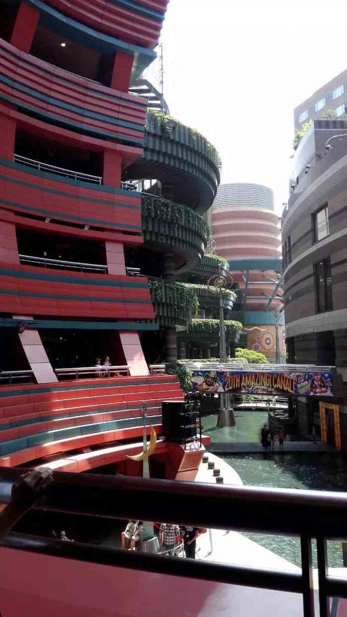 博多运河城-"在日本时酒店附近搜的,想过去,但是后来没.