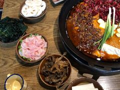 -周幺妹重庆老火锅(银泰城总店)