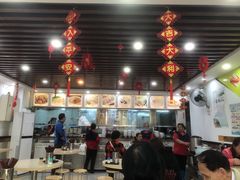 大堂-银记肠粉店(市二宫店)