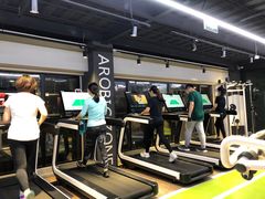 -Liking Fit24小时智能健身(金汇路韩国街店)
