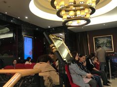 等位区-东方红海鲜百汇(国际大厦店)