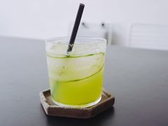 -UNI UNI(环亚凯瑟琳店)