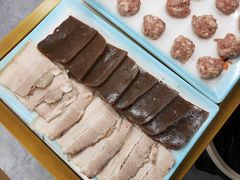 -一口猪海鲜浑锅·东北家常菜