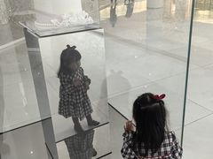 -罗红摄影艺术馆