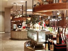 自助取餐区-华邑酒店·鲜艳全日自助餐厅