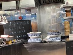 -圣丰索菲特·2 On 988 Café 自助餐厅