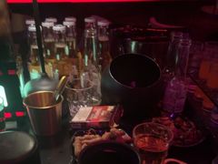 -赤红音乐现场(浦东金桥路店)