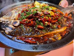-鸣记脆皮烤鱼·海鲜烤鱼(三八广场店)