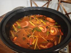 -猫爷的腔调·黔小馆(交大医学住宅区店)