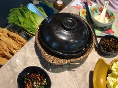 超级腊味煲仔饭-采椰郎椰子鸡·脆皮鸡火锅(融创茂店)