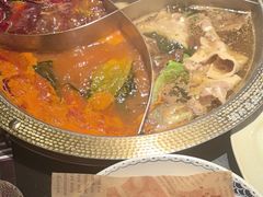 -廖掌柜·重庆鲜货火锅(上海首店)