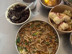 -正宗杨记普洱酸醋米线(总店)