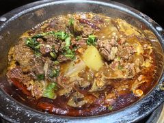 -大众跷脚牛肉馆·非遗传承单位(峨眉山店)