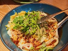 -耶里夏丽·丝路国际·新疆餐厅(浦东区东方路店)
