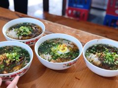 -矮子粉店1985·长沙米粉(湘春路店)