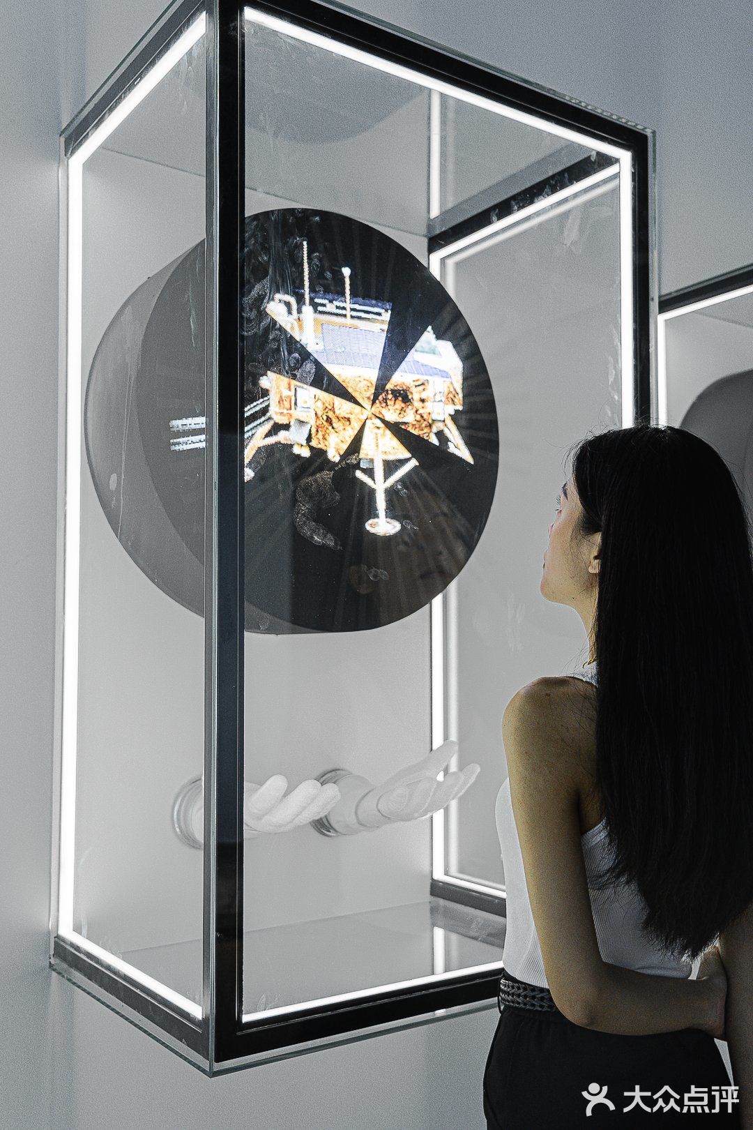 深圳新展「漫无边界」✨•带你去火星看地球🌎
