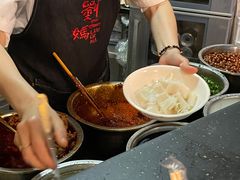 -刘二妈米皮(步行街店)