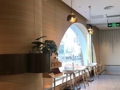 -奈雪的茶(百盛店)