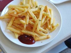 -青岛中心假日酒店·蓝天行政酒廊