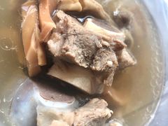 骨髓筒骨-广达眼镜炖罐(广达店)