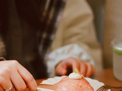 -VERIE BAKEHOUSE