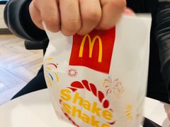 -麦当劳(水坑尾街店)