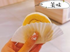 -顶东面包花园·生日蛋糕(世博店)