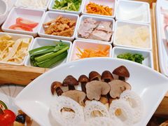 -芸南道·过桥米线(昆明老街旗舰店)