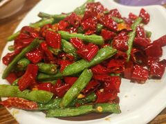 干煸四季豆-胡桃里音乐酒馆(环亚凯瑟琳广场店)