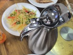 -溢心园香河肉饼总店