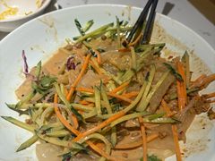 -关东小磨东北菜(漕河泾印象城店)