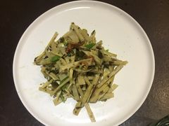 榄菜拌春笋-有璟阁港式餐厅(国贸商城店)