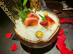 -蟹犇前•帝王蟹雪蟹(陆家嘴店)