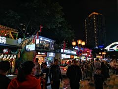 -八一好吃街·高品美食广场