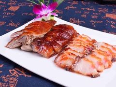 -老乡村美食农庄