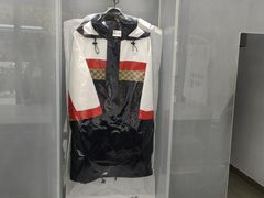 -福奈特洗衣洗鞋(广泉路店)