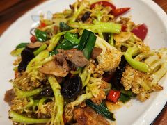 小炒有机花菜-凤齐羊肉烩面馆