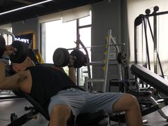 -天行健连锁游泳健身(新香洲店)