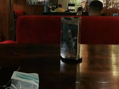 卡座-西右咖啡(左岸风度店)